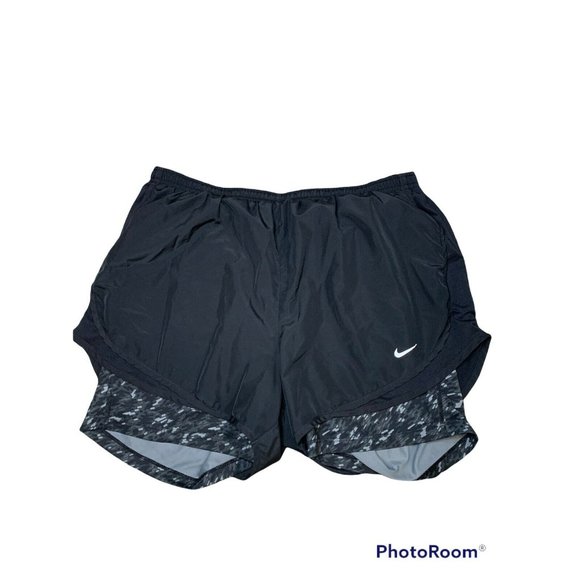 Nike Running Shorts Black Dri Fit Training WOMEN'S Size Extra Large - Picture 1 of 4